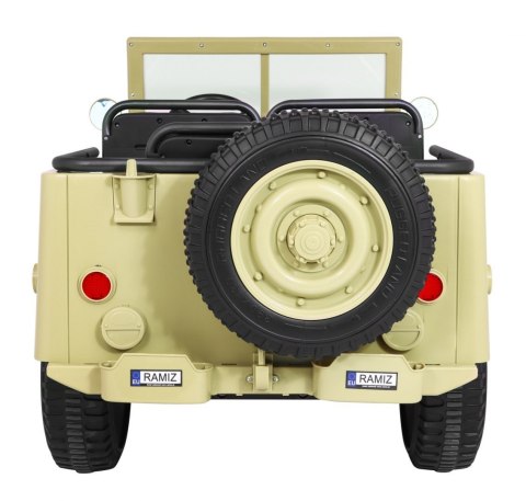 Autko Wojskowe Retro dla 3 dzieci Matcha + Napęd 4x4 + Schowki + EVA + Wolny Start + MP3 LED Autko Wojskowe Retro dla 3 dzieci Matcha + Napęd 4x4 + Schowki + EVA + Wolny Start + MP3 LED