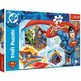 Trefl Puzzle Puzzle 300 - Niezniszczalny Superman - Warner Superman Tref l23032