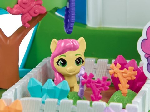 My Little Pony zestaw Kryształowa Latarnia + 5 figurek 55 akc ZA6002 My Little Pony zestaw Kryształowa Latarnia + 5 figurek 55 akc ZA6002