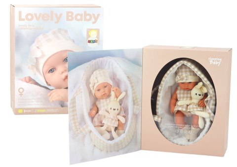 LEAN Toys Lalka Bobas W Nosidełku Króliczek Ubranko w Kratę Beżowy LEAN Toys Lalka Bobas W Nosidełku Króliczek Ubranko w Kratę Beżowy