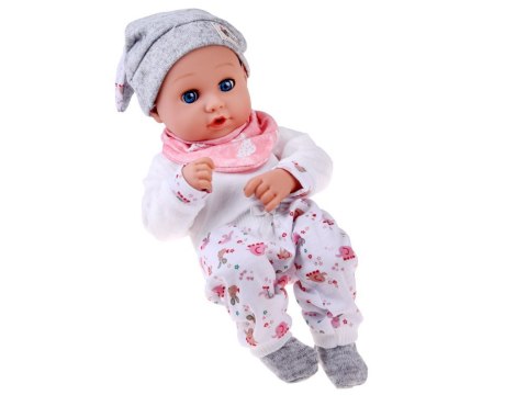 Lalka BOBAS 32cm z ruchomymi oczkami + akcesoria do karmienia ZA5833 Lalka BOBAS 32cm z ruchomymi oczkami + akcesoria do karmienia ZA5833