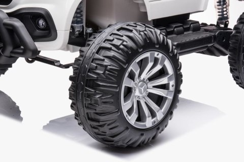 LEAN CARS Auto Na Akumulator Mercedes DK-MT950 4x4 Biały LEAN CARS Auto Na Akumulator Mercedes DK-MT950 4x4 Biały