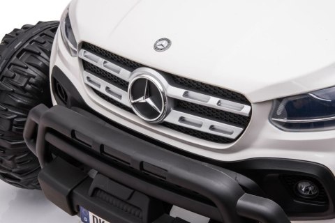 LEAN CARS Auto Na Akumulator Mercedes DK-MT950 4x4 Biały LEAN CARS Auto Na Akumulator Mercedes DK-MT950 4x4 Biały