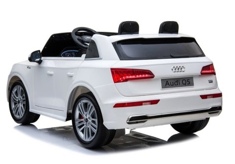 LEAN CARS Pojazd na Akumulator Nowe Audi Q5 2-osobowe Białe LEAN CARS Pojazd na Akumulator Nowe Audi Q5 2-osobowe Białe