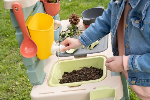Smoby Life Kuchnia do zabawy wodą i piaskiem, Kuchnia błotna Smoby Life Kuchnia do zabawy wodą i piaskiem, Kuchnia błotna