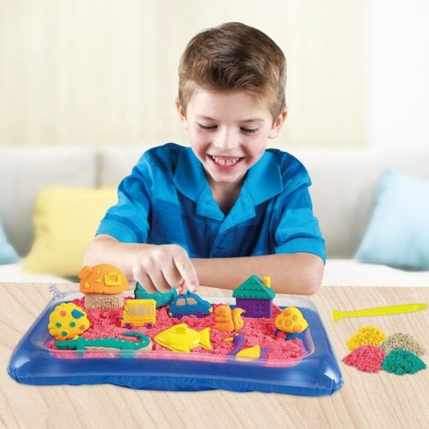 WOOPIE Piasek Kinetyczny 0,8 kg Zestaw w Koszyku z Foremkami + Basen WOOPIE Piasek Kinetyczny 0,8 kg Zestaw w Koszyku z Foremkami + Basen